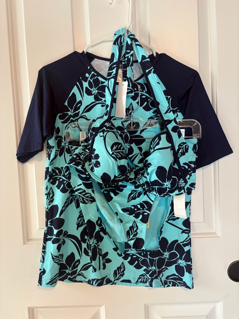 Tommy Bahama 3 piece swim set
